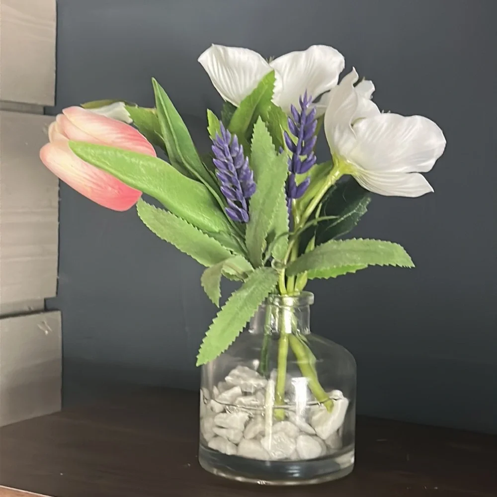 Small Flower Arrangement